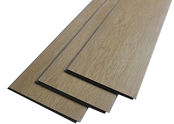 PVC Interlocking Luxury Vinyl Laminate Flooring Wear Layer 0.1-0.7mm Strong Stability