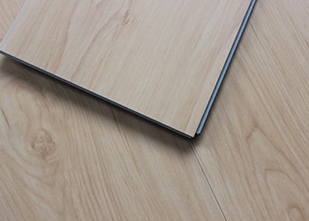 Unilin Click Lock Luxury Vinyl Plank Flooring Gloss Level 5%-7% Strong Adaptability